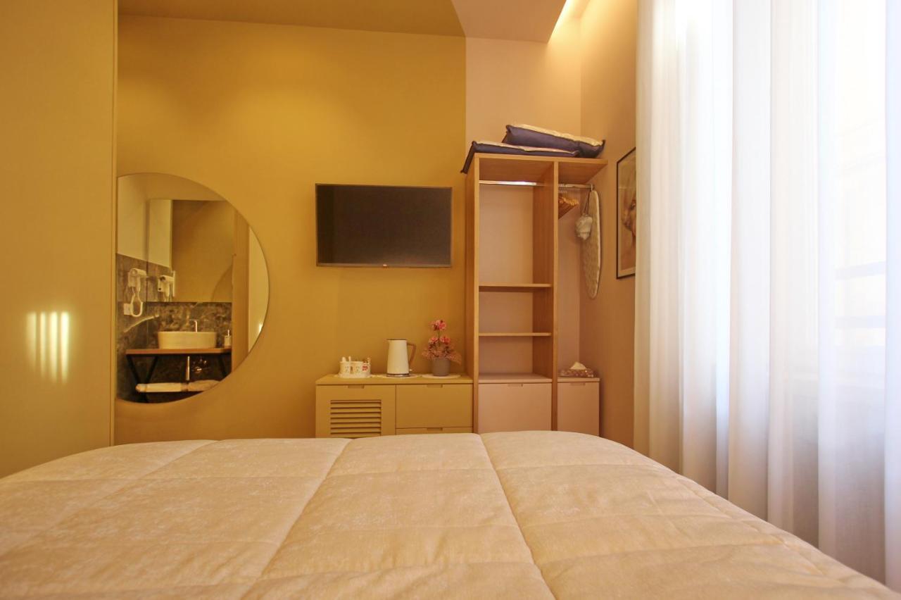 Dreaming Rome Suites Экстерьер фото