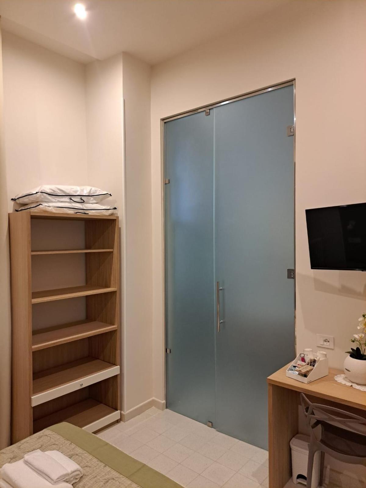 Dreaming Rome Suites Экстерьер фото