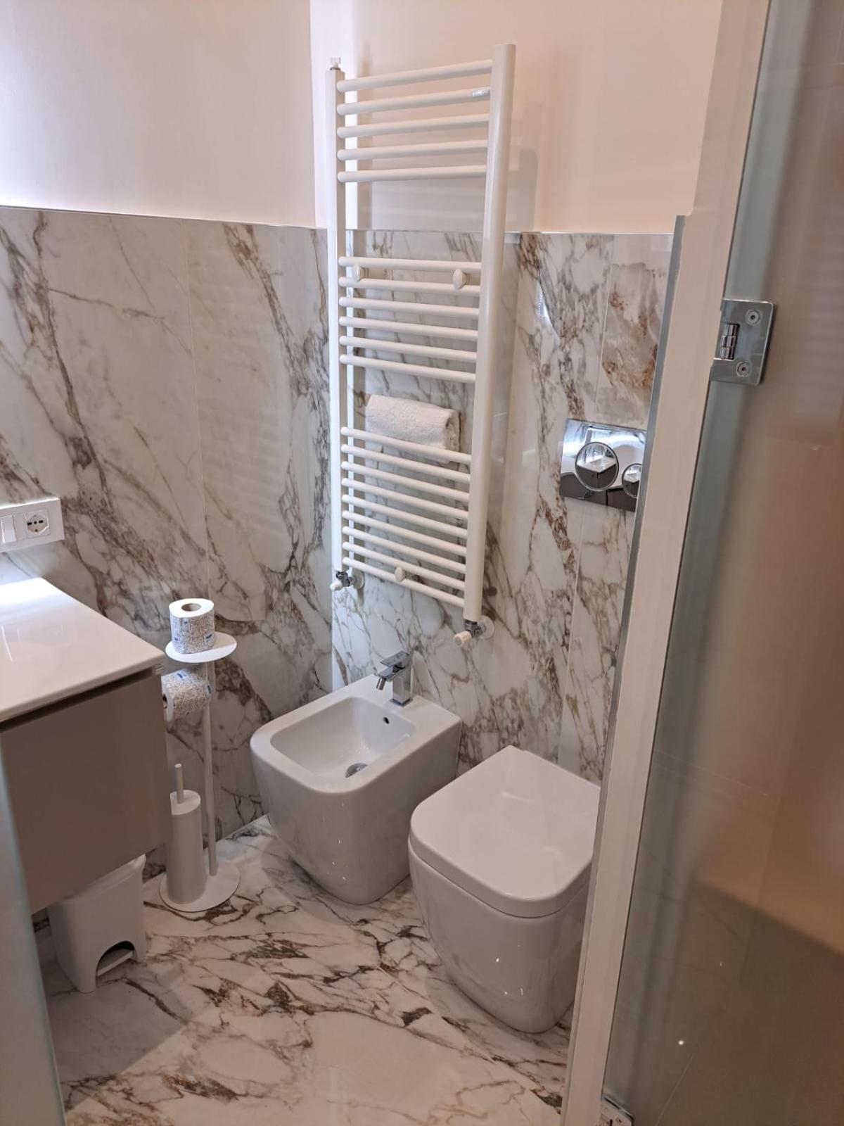 Dreaming Rome Suites Экстерьер фото
