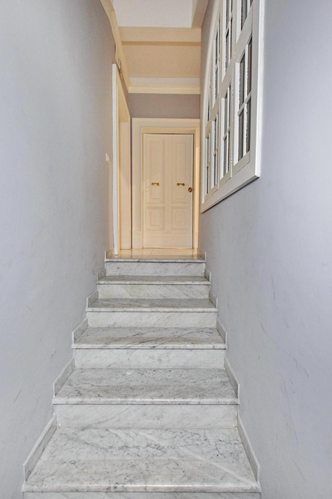 Dreaming Rome Suites Экстерьер фото
